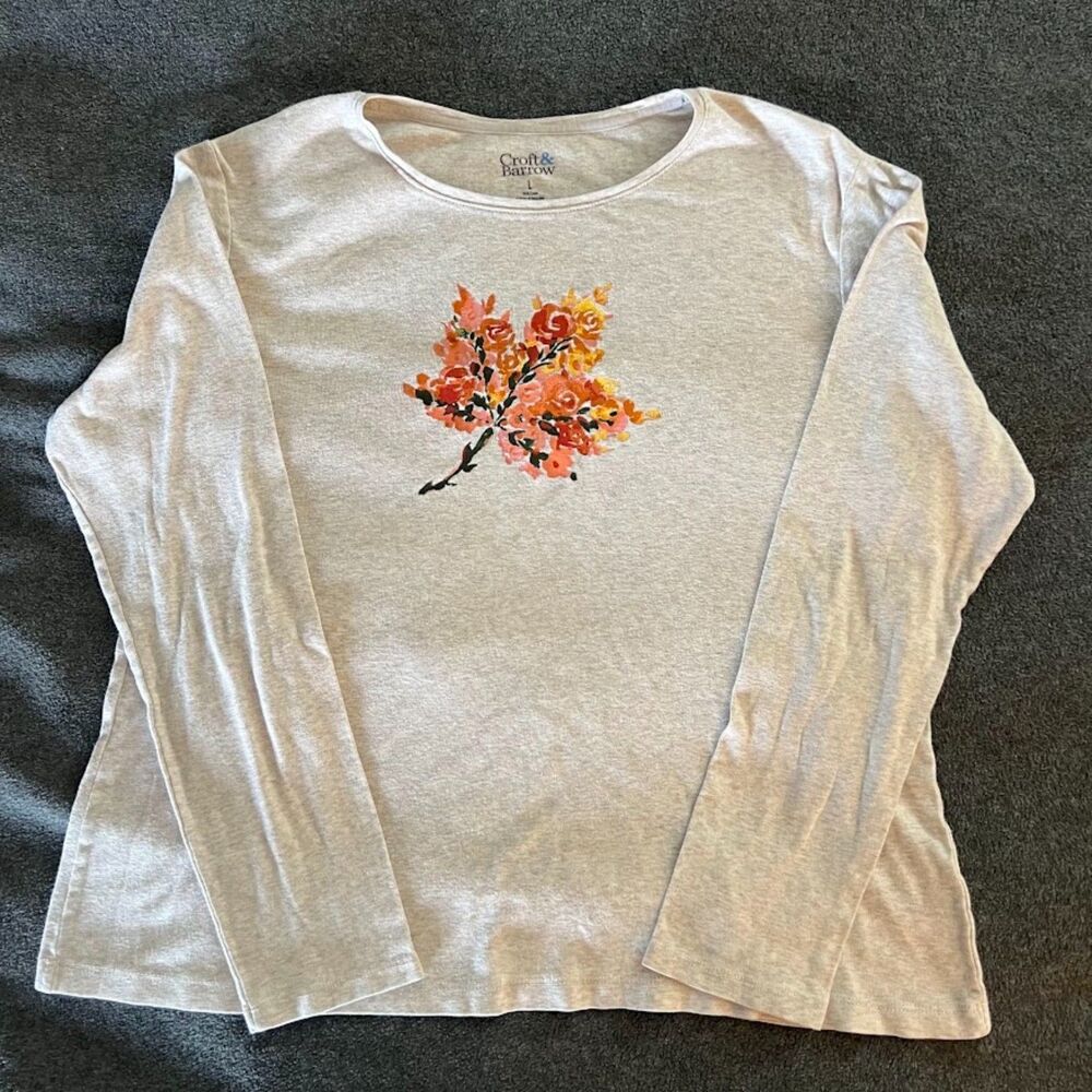 Croft and Barrow Women's Long Sleeved Top Beige Floral Design, Size L